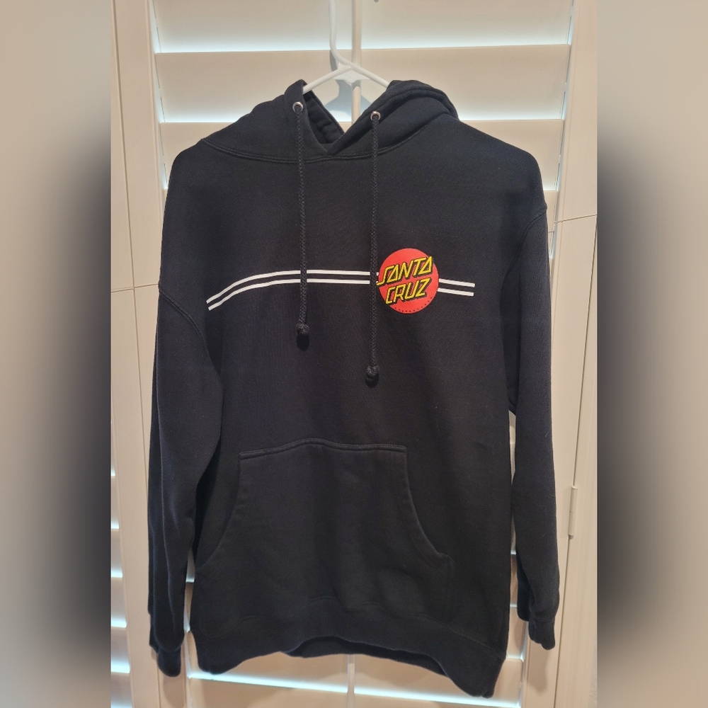 Adult medium black Santa Cruz sweatshirt
